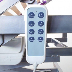 Cama Geriátrica Eléctrica Articulada con Carro Elevador
